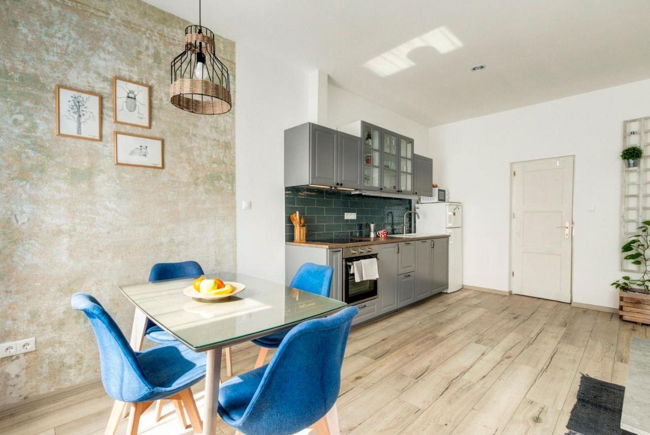 Atosland Apartment Будапеща Екстериор снимка
