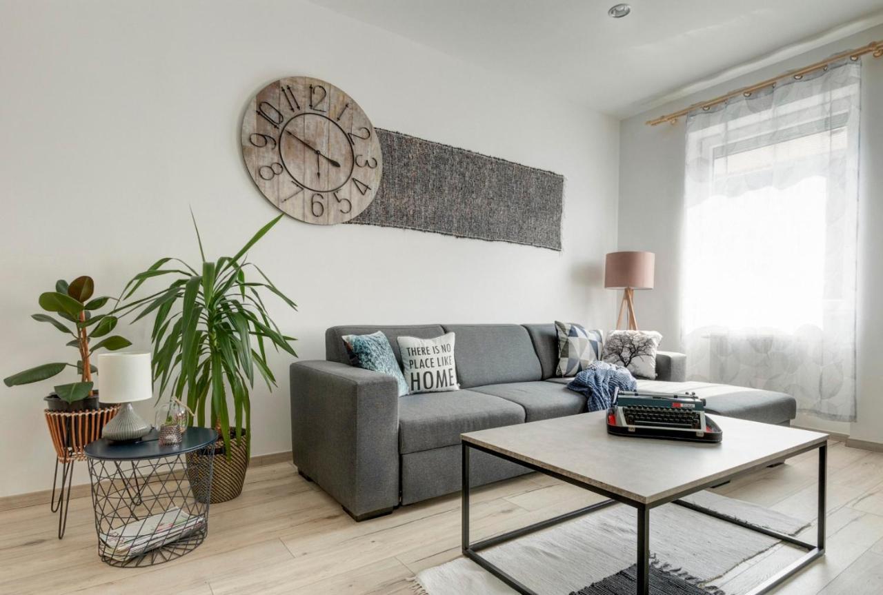 Atosland Apartment Будапеща Екстериор снимка